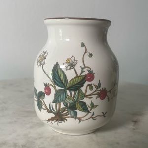 Villeroy & Boch Luxembourg Bud Vase / Condiment Jar - Wild Strawberries